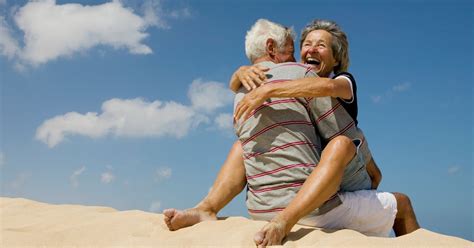 older woman making love|The Best Sex Positions For People Over 60, According To Sex。